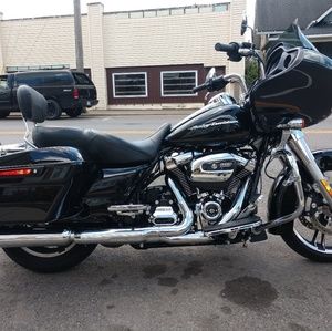 Meet your Posher, Chad